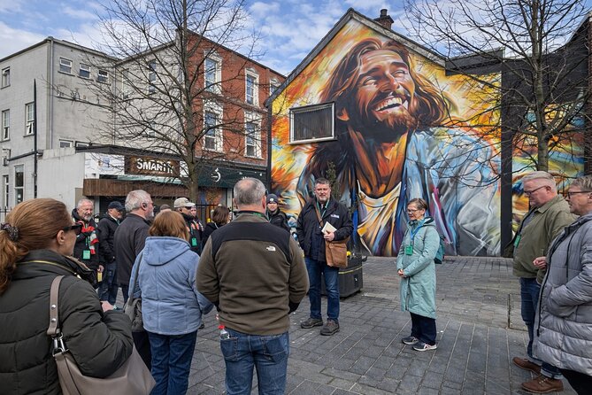 1798 A Belfast Rebellion Walking Tour - Joy’s Entry turns an old lane into an art space
