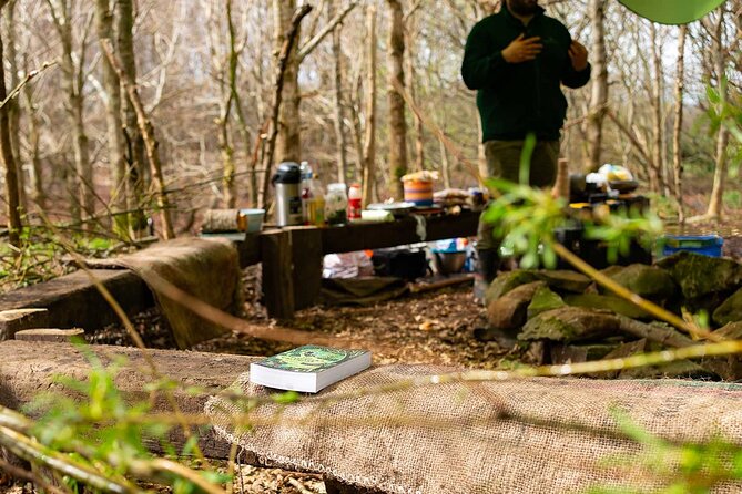Adult Foraging Walk & Bushcraft Cookery Course for Beginners - Cooking nettle soup, pizza, and dessert