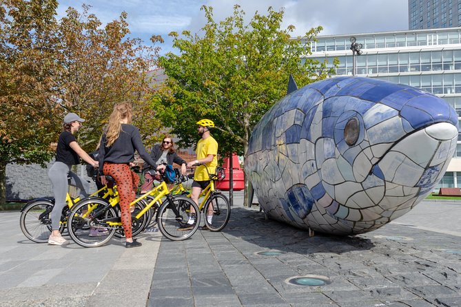 Belfast Bike Tours - Across the River to Titanic Quarter