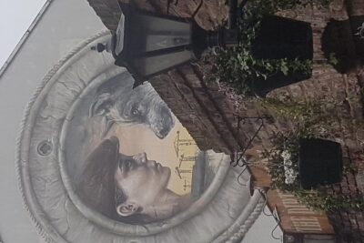 Belfast Music and Street Art Small Group Guided Experience