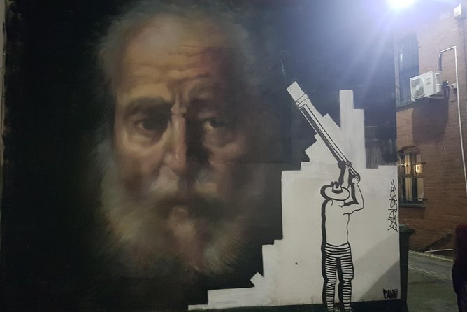 Belfast Music and Street Art Small Group Guided Experience - Kelly’s Cellars and The Crown Liquor Saloon