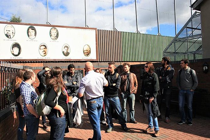 Belfast Political Tour-Conflicting Stories Walking Tour - Starting near Divis Tower and the Falls Road