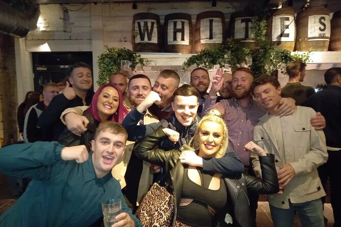 Belfast Pub Crawl - Kelly’s Cellars and the feel of an old Irish pub