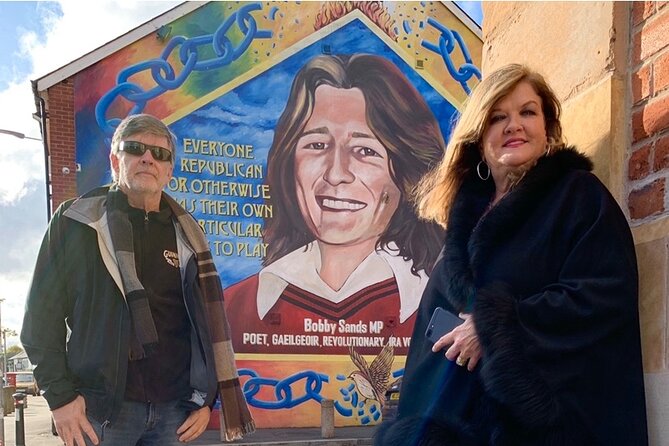 Cab Tours Belfast Famous Black taxi tours 2 hrs The Troubles - What the two-hour schedule feels like