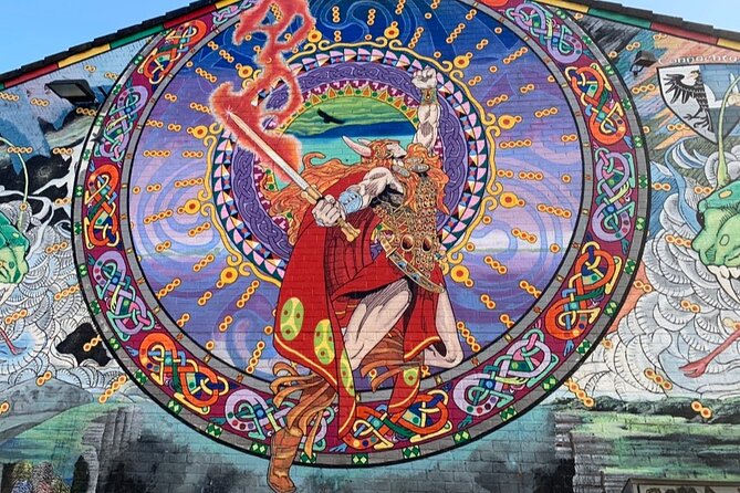 Cab Tours Belfast Famous Black taxi tours 2 hrs The Troubles - Signing the Peace Wall