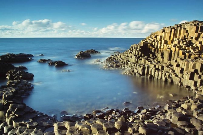 Giant's Causeway Day Tour and Belfast City Tour 1 Day Pass - The Dark Hedges and a practical lunch tip