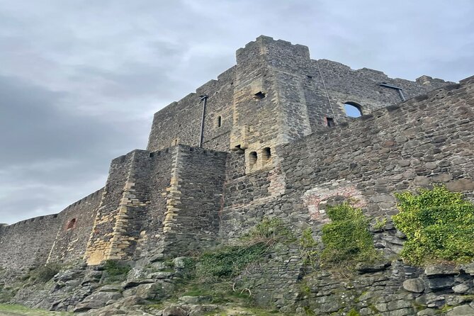 Giant's Causeway Tour including Game of Thrones Sites from Belfast - Timing and group size shape the day