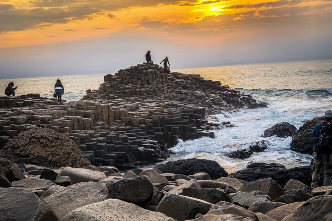 Giants Causeway Tour from Belfast + FREE Belfast Mural Tour - The Giant’s Causeway and its unusual stones