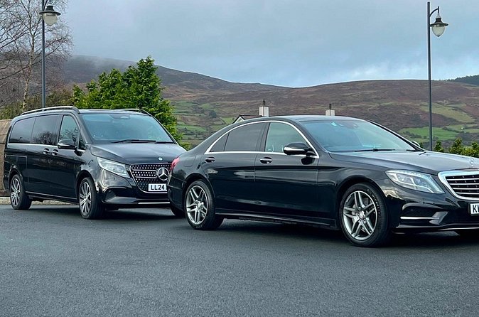 Giants Causeway Tour From Belfast including Game of thrones sites - The guide’s role and photo stops
