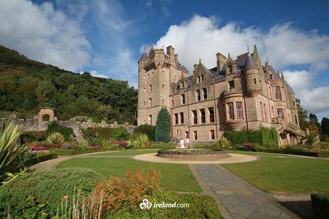 Highlights of Belfast sightseeing 4 hours private tour - Belfast Castle and the Cave Hill views