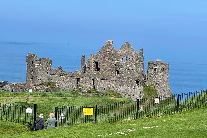 Luxury Tour of Giants Causeway from Belfast - Carrick-a-Rede tests your nerve