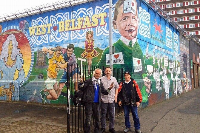 N0 1 Belfast black cab Irish and British mural 2hr private tour - Shankill Road and Loyalist murals