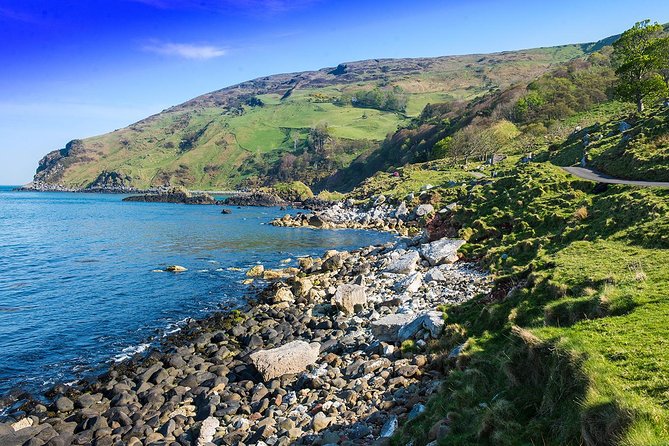 Northern Highlights Full-Day Guided Tour in Northern Ireland - Carnlough Harbour and the Glens of Antrim