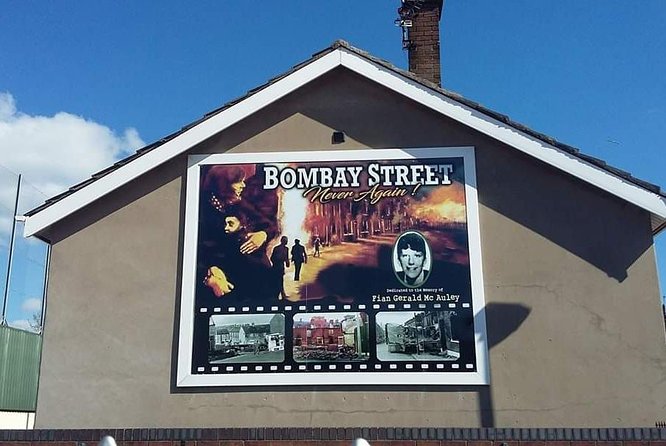 Official World Famous Belfast Black Taxi Tour - Memorial gardens and the human cost of the Troubles