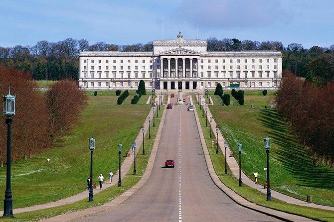 Private Driver Guided Day Tour of Belfast - The pace, transport, and private value
