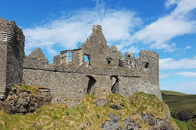 Private Giants Causeway Express Tour from Belfast - Giant’s Causeway: 90 minutes among the basalt columns