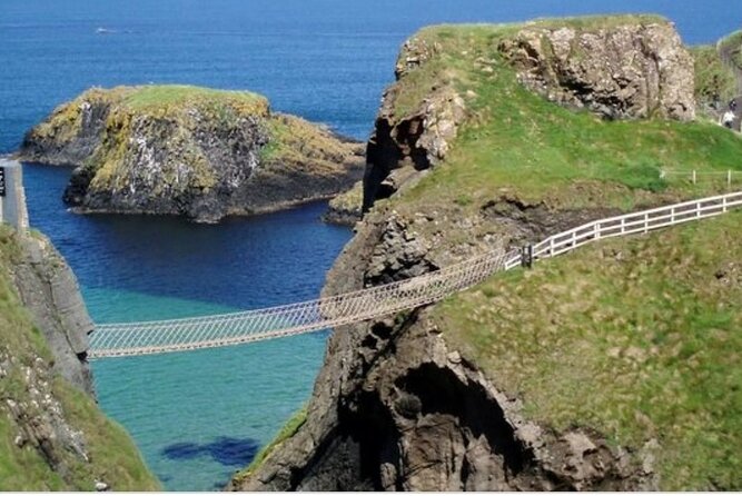 Private Guided Tour of Causeway Coastal Route - Giant’s Causeway: give the columns their due