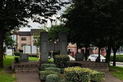 Private Guided Walking Tour in Derry City