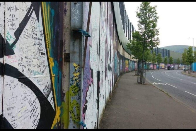 Private Political History & Murals Tour Belfast - Starting at Ten Square Hotel