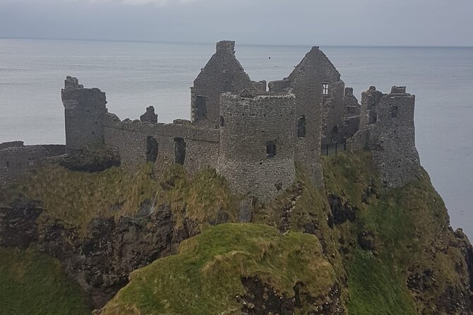 Private tour of the Antrim coast , Giants Causeway and Game of Throne locations - Carrick-a-Rede: a walk, not just a photograph