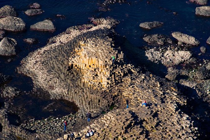 (Small Group) Shore Tour from Belfast: Giant's Causeway and Belfast Day Trip - What the strongest departures get right