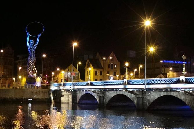 The Real Eclectic Belfast City Walking Tour/Experience. - Starting at City Hall with Belfast’s complicated story