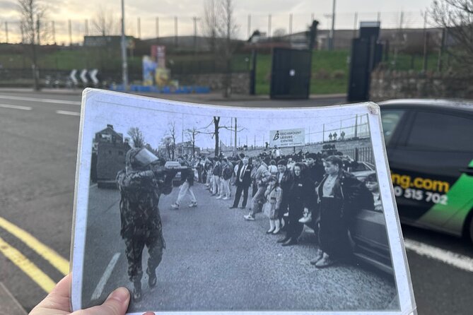 The Troubles and iconic award winning taxi 2hr private cab tour - Clonard Monastery and secret peace talks